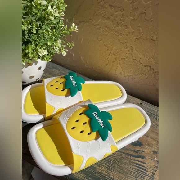 NWT NWT Summer Pineapple Flip Flops Non-Slip Big Kids Size 3.5US( (8.5’inch) - Picture 7 of 17